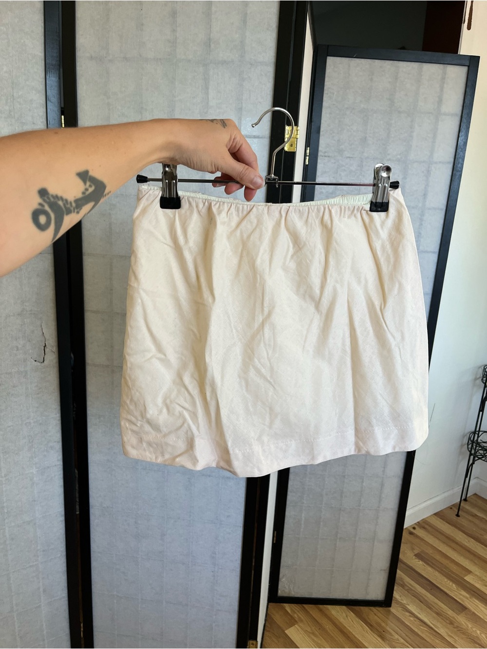 Cream Mini Skirt 100% Linen Size Small